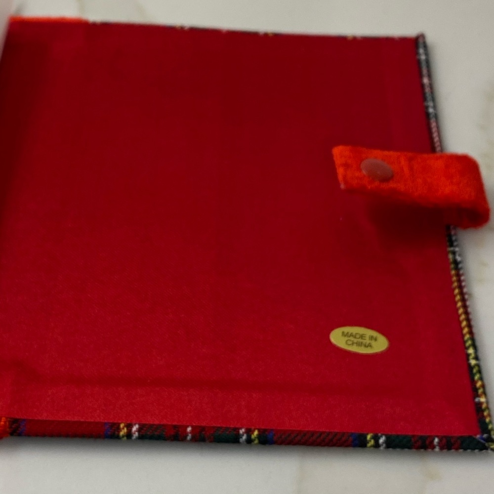 CHRISTMAS PLAID EMBROIDERED SET OF 5 MINI ALBUMS NEW - Picture 10 of 11